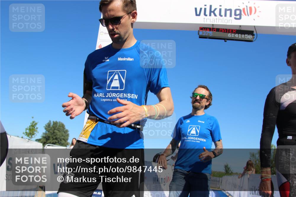 21.06.2026 - Viking Triathlon Markus Tischler http://msf.ph/oto/9847445 21.06.2026 16:50:12 Ziel 375, 631 meine-sportfotos.de
