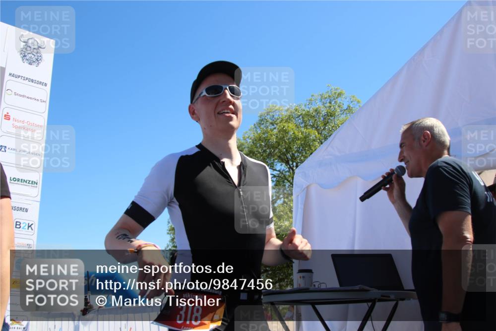 21.06.2026 - Viking Triathlon Markus Tischler http://msf.ph/oto/9847456 21.06.2026 15:11:47 Ziel 318, 574, 606 meine-sportfotos.de