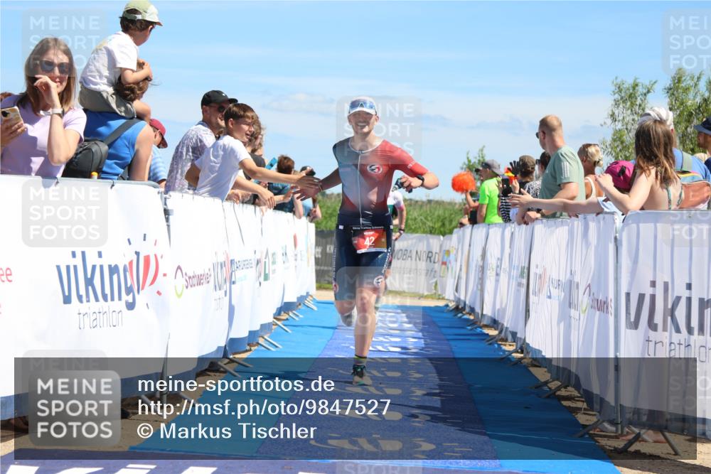 21.06.2026 - Viking Triathlon Markus Tischler http://msf.ph/oto/9847527 21.06.2026 15:12:20 Ziel 33, 42, 248 meine-sportfotos.de