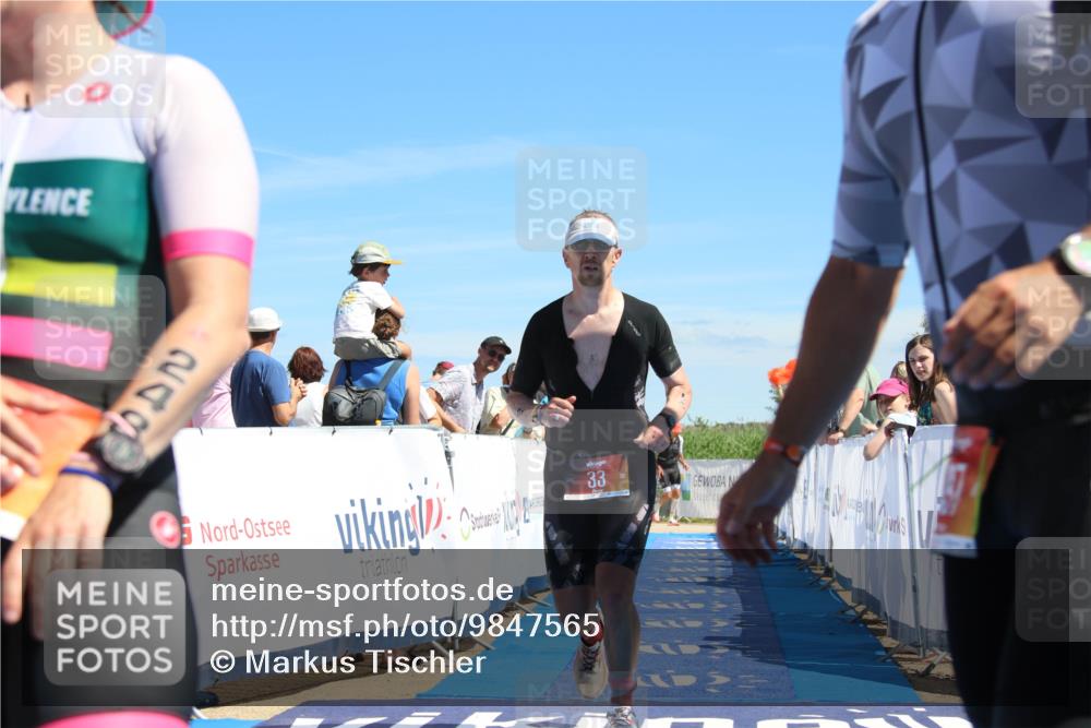 21.06.2026 - Viking Triathlon Markus Tischler http://msf.ph/oto/9847565 21.06.2026 15:12:25 Ziel 33, 42, 248 meine-sportfotos.de