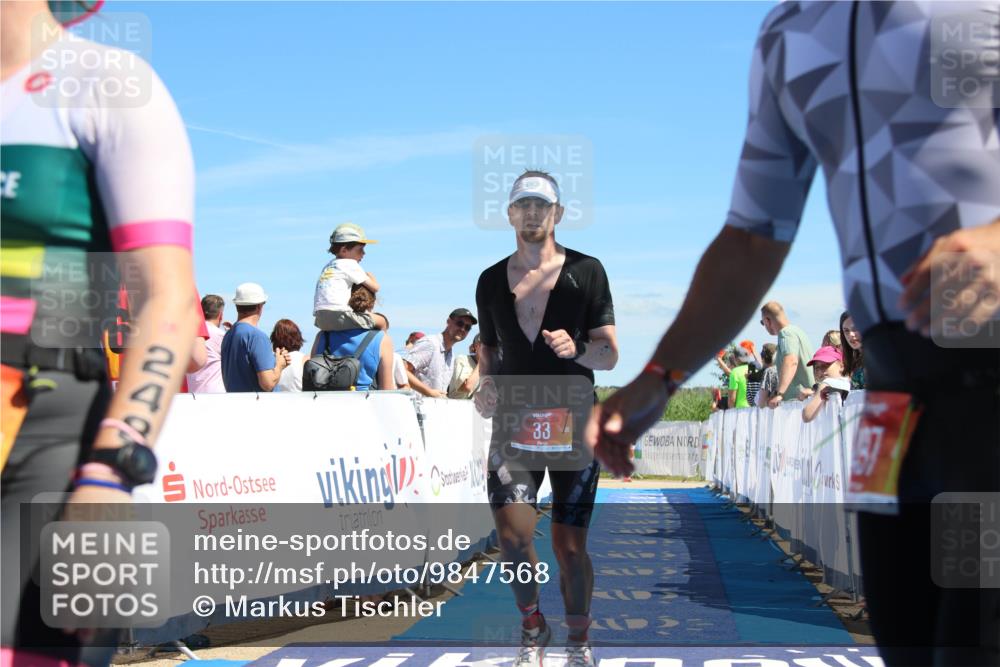 21.06.2026 - Viking Triathlon Markus Tischler http://msf.ph/oto/9847568 21.06.2026 15:12:25 Ziel 33, 42, 248 meine-sportfotos.de
