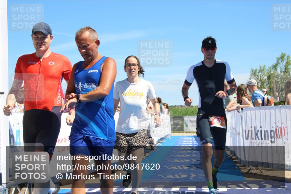 21.06.2026 - Viking Triathlon Markus Tischler http://msf.ph/oto/9847620 21.06.2026 15:12:44 Ziel 493, 614 meine-sportfotos.de