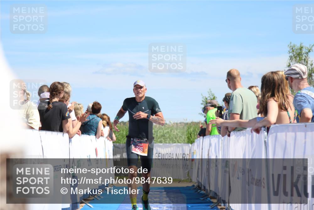 21.06.2026 - Viking Triathlon Markus Tischler http://msf.ph/oto/9847639 21.06.2026 15:12:53 Ziel 226 meine-sportfotos.de