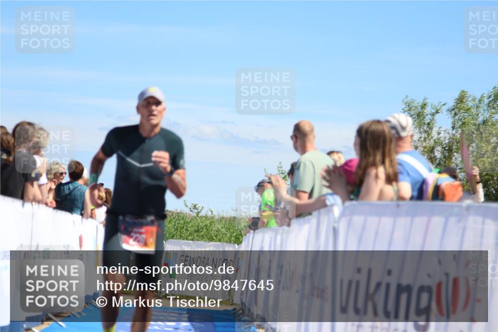 21.06.2026 - Viking Triathlon Markus Tischler http://msf.ph/oto/9847645 21.06.2026 15:12:54 Ziel 226 meine-sportfotos.de