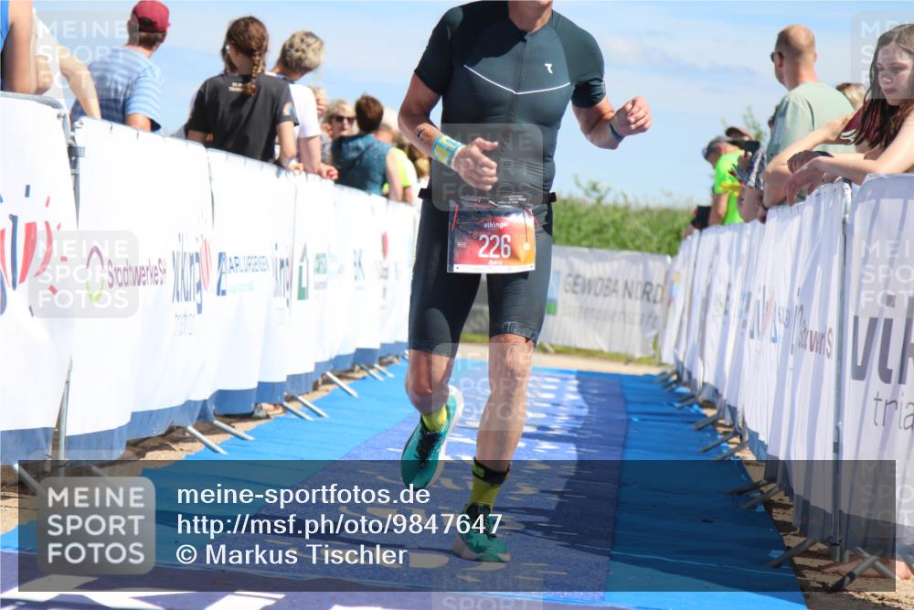 21.06.2026 - Viking Triathlon Markus Tischler http://msf.ph/oto/9847647 21.06.2026 15:12:55 Ziel 226 meine-sportfotos.de
