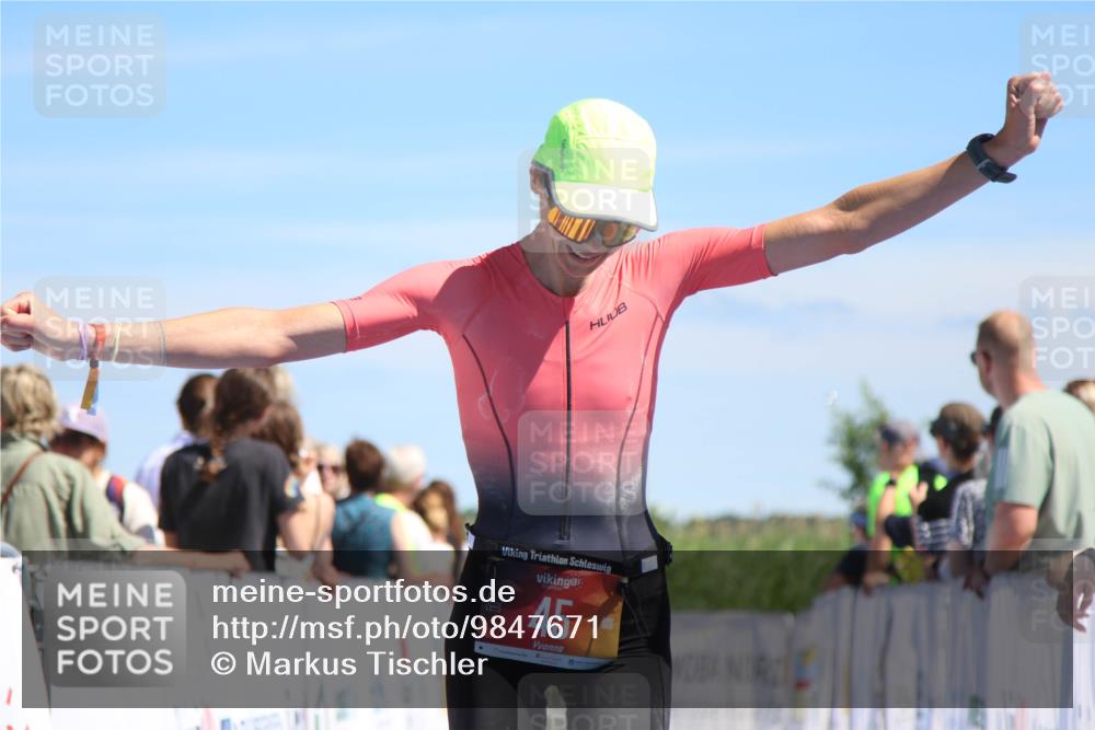 21.06.2026 - Viking Triathlon Markus Tischler http://msf.ph/oto/9847671 21.06.2026 15:13:09 Ziel 45 meine-sportfotos.de