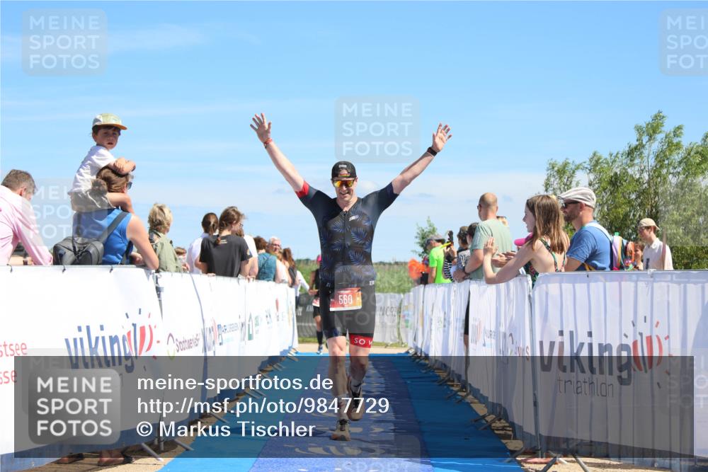 21.06.2026 - Viking Triathlon Markus Tischler http://msf.ph/oto/9847729 21.06.2026 15:13:41 Ziel 310, 386, 560 meine-sportfotos.de