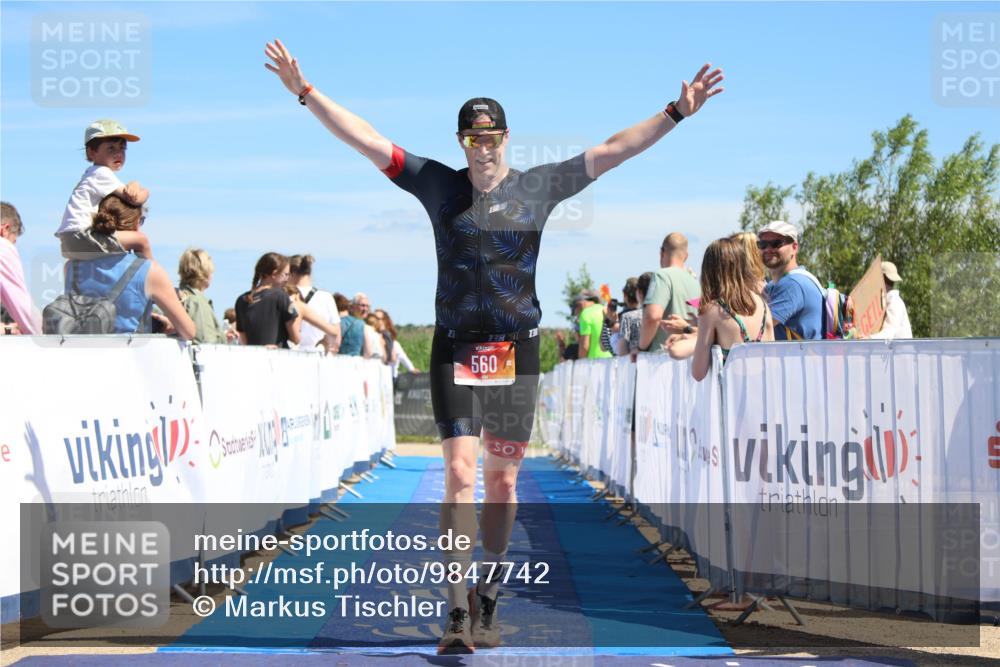 21.06.2026 - Viking Triathlon Markus Tischler http://msf.ph/oto/9847742 21.06.2026 15:13:42 Ziel 310, 386, 560 meine-sportfotos.de