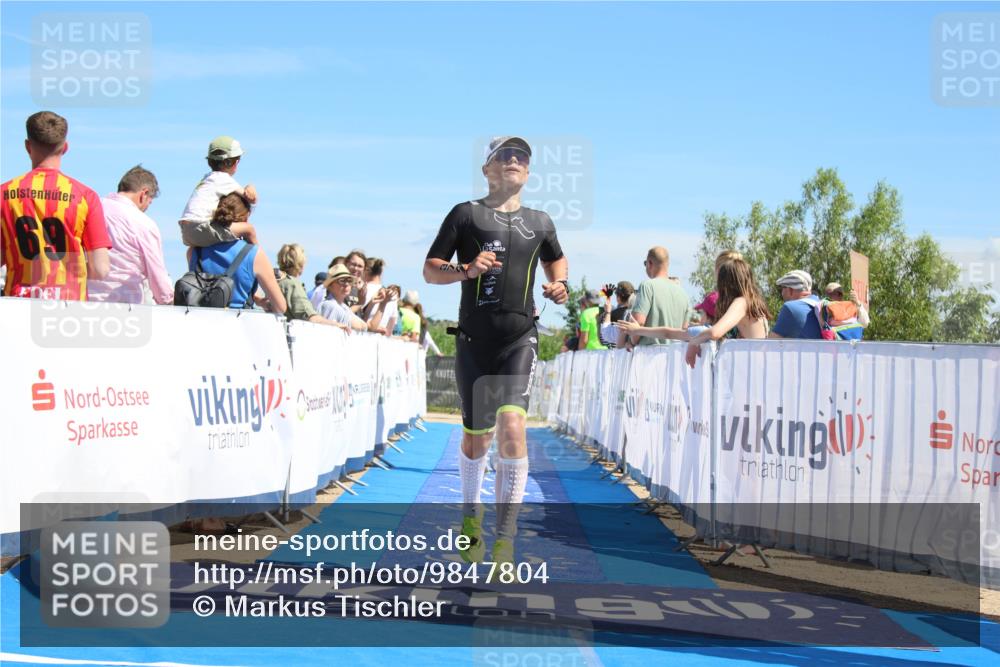 21.06.2026 - Viking Triathlon Markus Tischler http://msf.ph/oto/9847804 21.06.2026 15:14:32 Ziel 374, 519, 552 meine-sportfotos.de