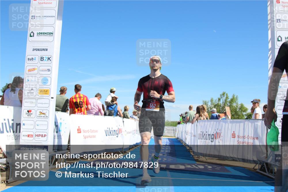 21.06.2026 - Viking Triathlon Markus Tischler http://msf.ph/oto/9847829 21.06.2026 15:14:35 Ziel 374, 552 meine-sportfotos.de