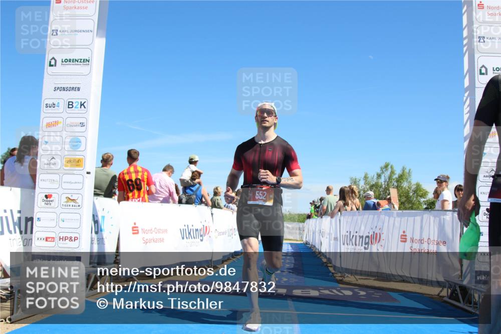 21.06.2026 - Viking Triathlon Markus Tischler http://msf.ph/oto/9847832 21.06.2026 15:14:35 Ziel 374, 552 meine-sportfotos.de