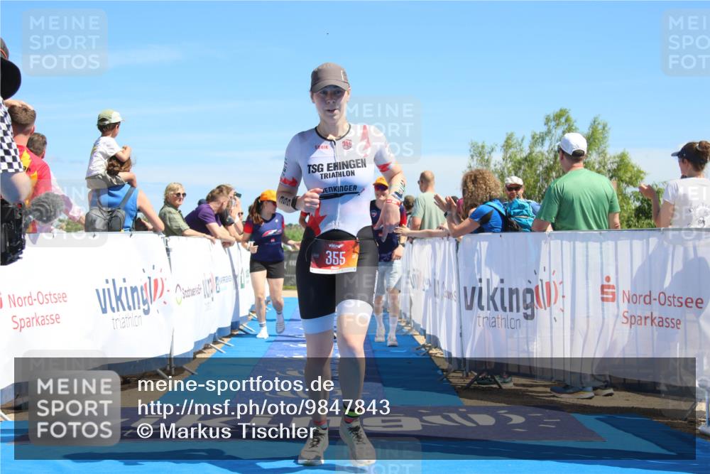 21.06.2026 - Viking Triathlon Markus Tischler http://msf.ph/oto/9847843 21.06.2026 15:15:14 Ziel 257, 355, 615 meine-sportfotos.de
