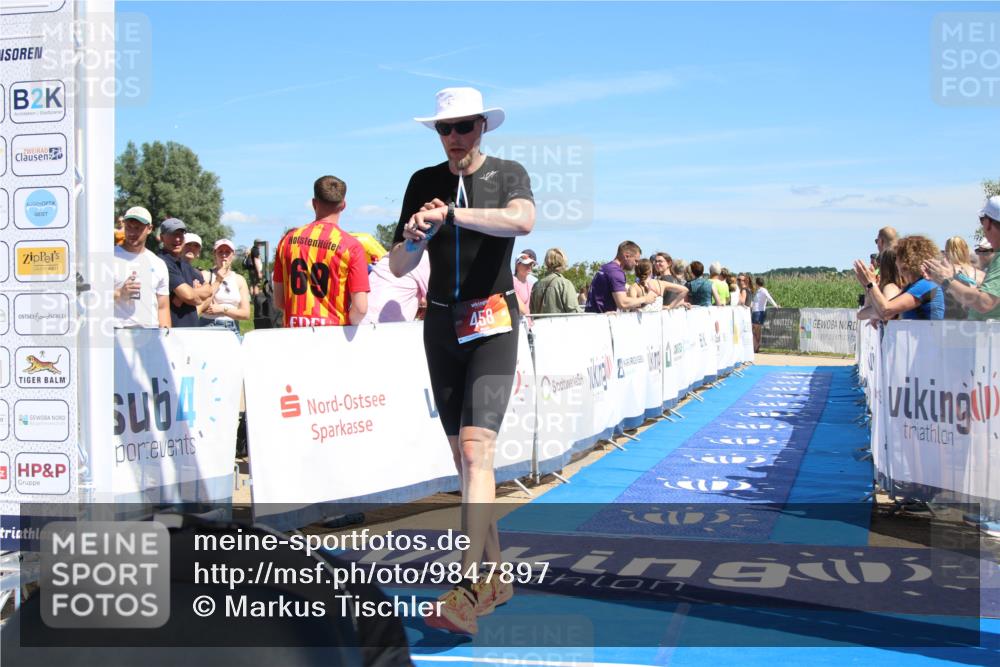 21.06.2026 - Viking Triathlon Markus Tischler http://msf.ph/oto/9847897 21.06.2026 15:15:47 Ziel 458 meine-sportfotos.de