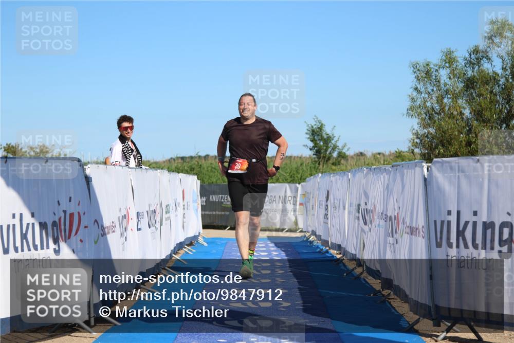21.06.2026 - Viking Triathlon Markus Tischler http://msf.ph/oto/9847912 21.06.2026 17:35:43 Ziel 39 meine-sportfotos.de