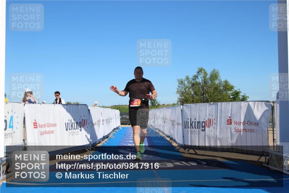 21.06.2026 - Viking Triathlon Markus Tischler http://msf.ph/oto/9847916 21.06.2026 17:35:46 Ziel 39 meine-sportfotos.de