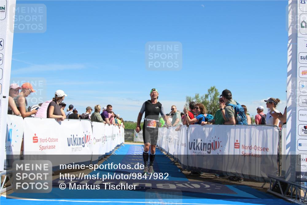 21.06.2026 - Viking Triathlon Markus Tischler http://msf.ph/oto/9847982 21.06.2026 15:17:08 Ziel 521 meine-sportfotos.de