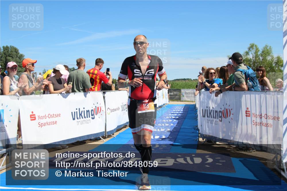 21.06.2026 - Viking Triathlon Markus Tischler http://msf.ph/oto/9848059 21.06.2026 15:17:48 Ziel 118 meine-sportfotos.de