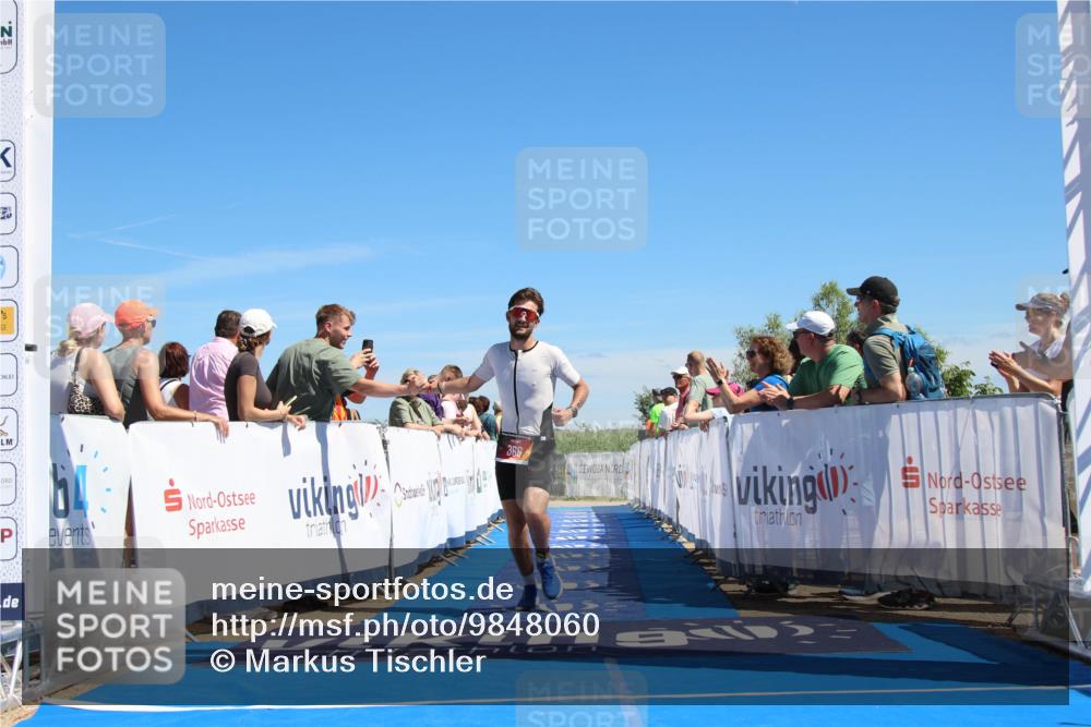 21.06.2026 - Viking Triathlon Markus Tischler http://msf.ph/oto/9848060 21.06.2026 15:17:55 Ziel 366 meine-sportfotos.de