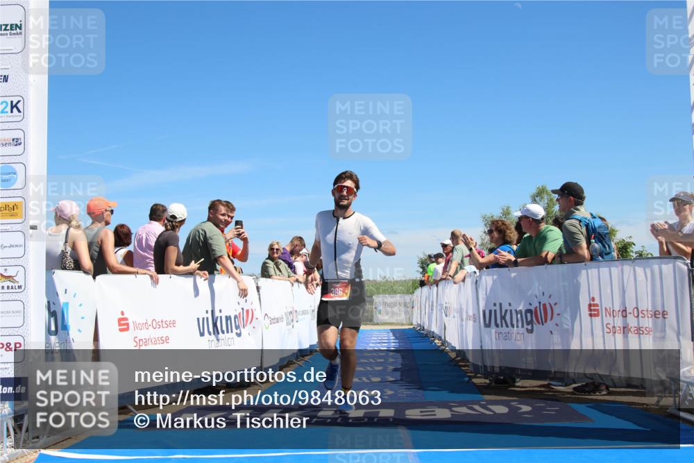 21.06.2026 - Viking Triathlon Markus Tischler http://msf.ph/oto/9848063 21.06.2026 15:17:55 Ziel 366 meine-sportfotos.de
