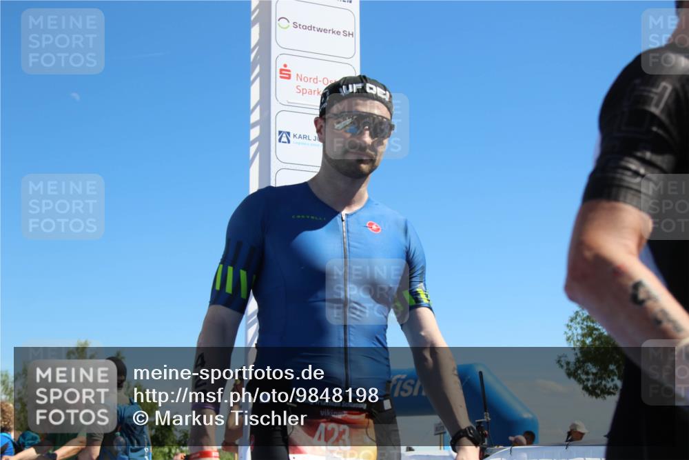 21.06.2026 - Viking Triathlon Markus Tischler http://msf.ph/oto/9848198 21.06.2026 15:21:00 Ziel 414, 423 meine-sportfotos.de