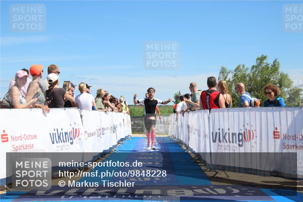 21.06.2026 - Viking Triathlon Markus Tischler http://msf.ph/oto/9848228 21.06.2026 15:21:43 Ziel 559, 652 meine-sportfotos.de