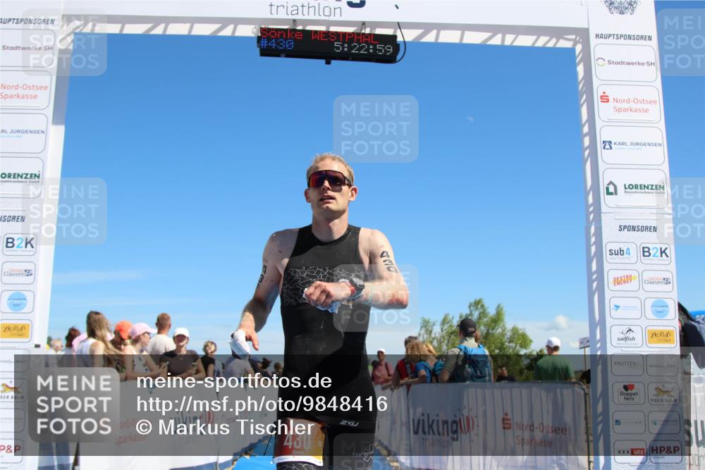 21.06.2026 - Viking Triathlon Markus Tischler http://msf.ph/oto/9848416 21.06.2026 15:25:21 Ziel 430 meine-sportfotos.de