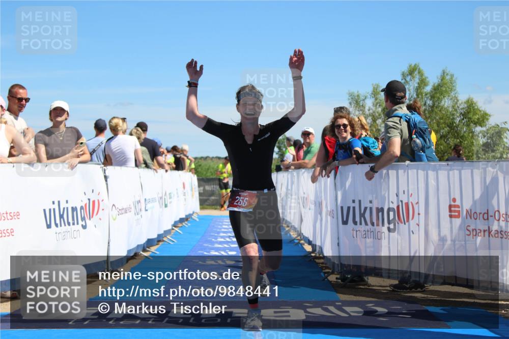 21.06.2026 - Viking Triathlon Markus Tischler http://msf.ph/oto/9848441 21.06.2026 15:25:47 Ziel 255 meine-sportfotos.de