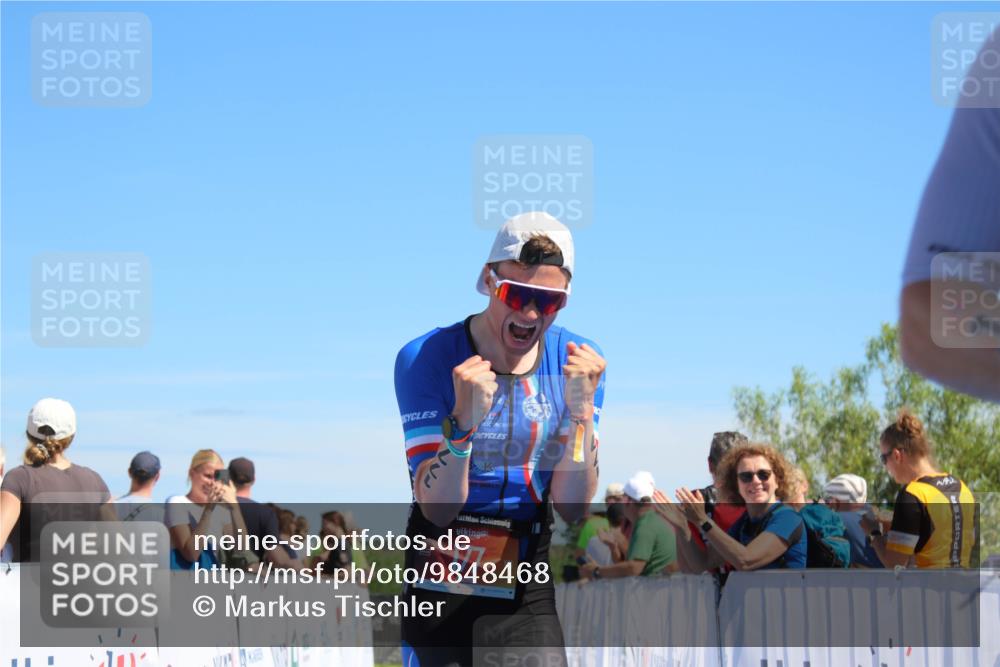 21.06.2026 - Viking Triathlon Markus Tischler http://msf.ph/oto/9848468 21.06.2026 15:26:31 Ziel 158, 177 meine-sportfotos.de