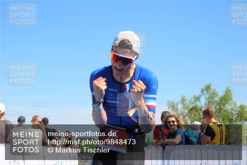 21.06.2026 - Viking Triathlon Markus Tischler http://msf.ph/oto/9848473 21.06.2026 15:26:31 Ziel 158, 177 meine-sportfotos.de