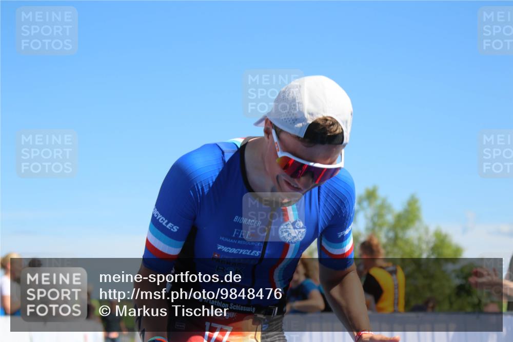 21.06.2026 - Viking Triathlon Markus Tischler http://msf.ph/oto/9848476 21.06.2026 15:26:32 Ziel 158, 177, 193 meine-sportfotos.de