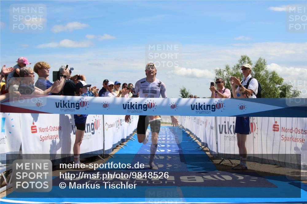 21.06.2026 - Viking Triathlon Markus Tischler http://msf.ph/oto/9848526 21.06.2026 13:40:38 Ziel 9 meine-sportfotos.de