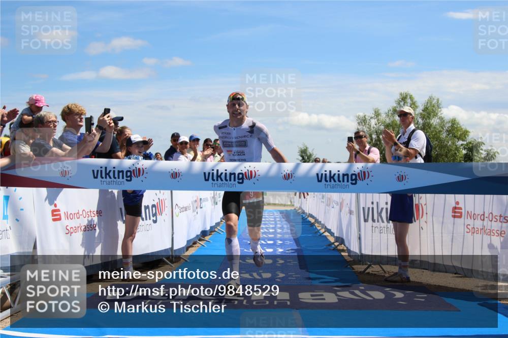 21.06.2026 - Viking Triathlon Markus Tischler http://msf.ph/oto/9848529 21.06.2026 13:40:39 Ziel 9 meine-sportfotos.de
