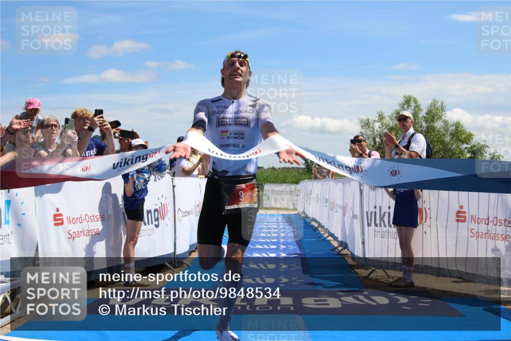 21.06.2026 - Viking Triathlon Markus Tischler http://msf.ph/oto/9848534 21.06.2026 13:40:39 Ziel 9 meine-sportfotos.de