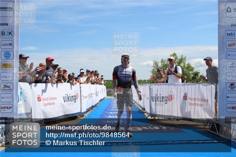 21.06.2026 - Viking Triathlon Markus Tischler http://msf.ph/oto/9848564 21.06.2026 13:44:42 Ziel 1 meine-sportfotos.de
