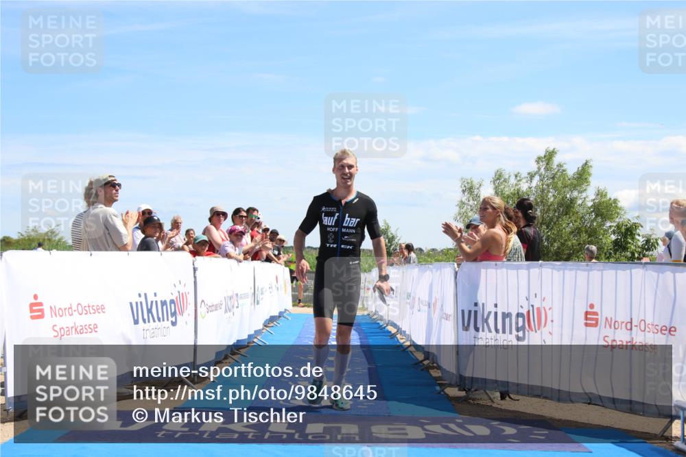 21.06.2026 - Viking Triathlon Markus Tischler http://msf.ph/oto/9848645 21.06.2026 13:51:51 Ziel 2 meine-sportfotos.de