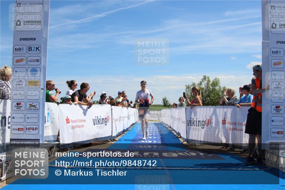21.06.2026 - Viking Triathlon Markus Tischler http://msf.ph/oto/9848742 21.06.2026 13:59:11 Ziel 547 meine-sportfotos.de