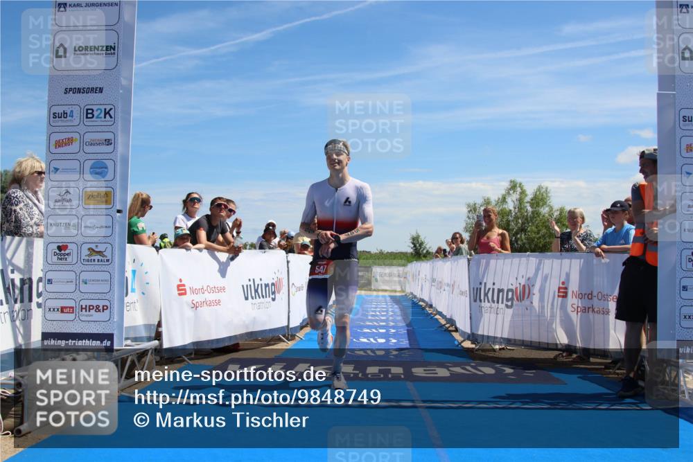 21.06.2026 - Viking Triathlon Markus Tischler http://msf.ph/oto/9848749 21.06.2026 13:59:12 Ziel 547 meine-sportfotos.de