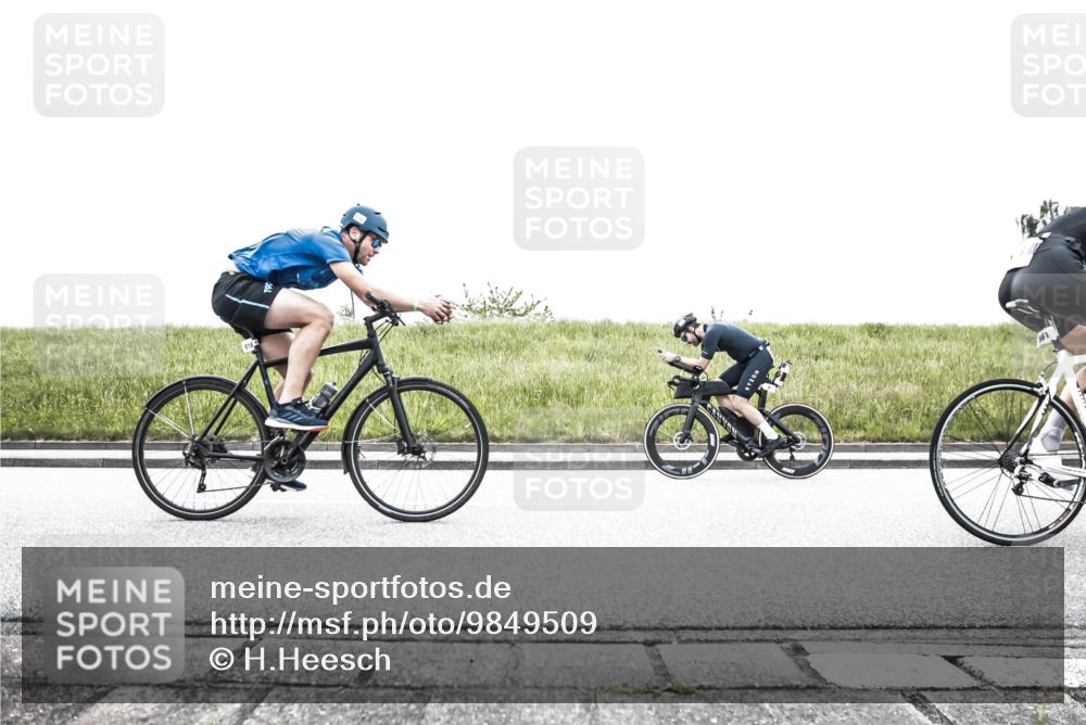 21.06.2026 - 29. Vierlanden-Triathlon H.Heesch http://msf.ph/oto/9849509 21.06.2026 10:28:33 Radfahren 4, 51, 55, 61, 78, 99, 106, 197, 367, 387, 481, 511, 535, 561, 592, 606, 608, 616 meine-sportfotos.de