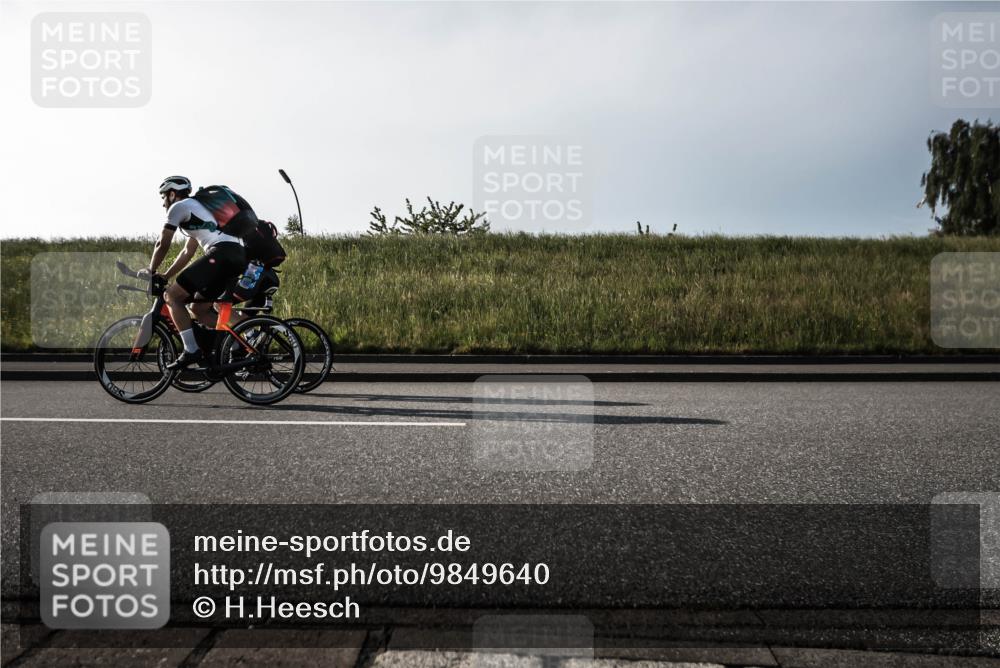 21.06.2026 - 29. Vierlanden-Triathlon H.Heesch http://msf.ph/oto/9849640 21.06.2026 08:03:51 Radfahren  meine-sportfotos.de