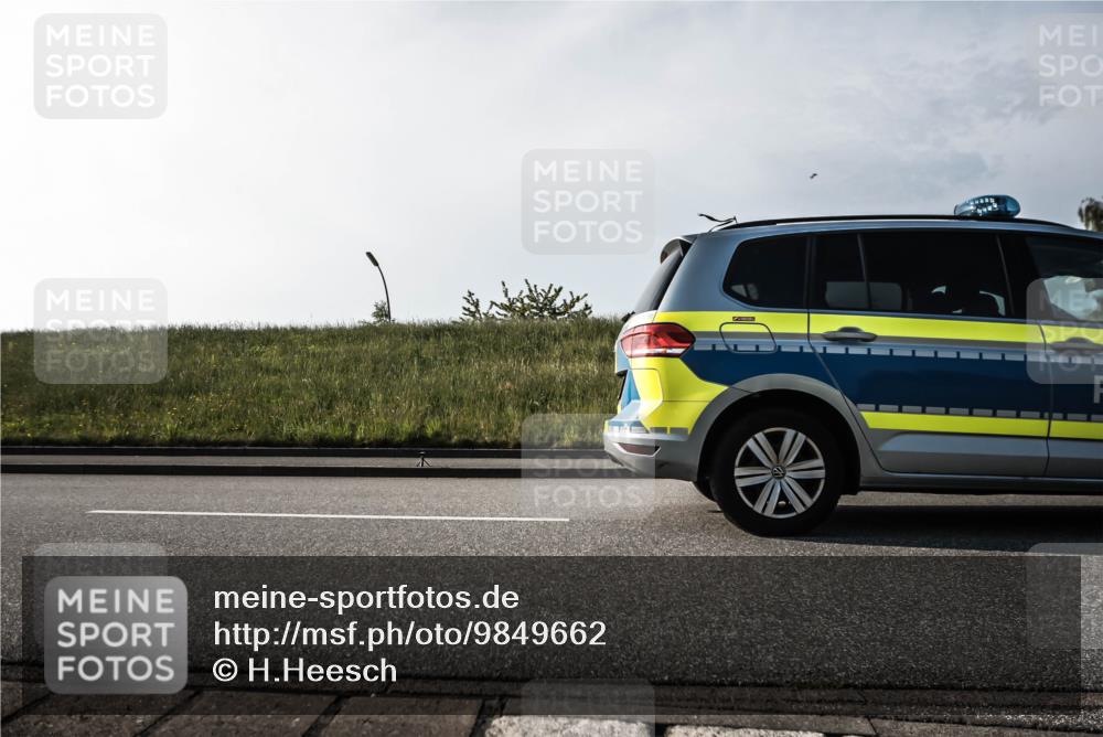 21.06.2026 - 29. Vierlanden-Triathlon H.Heesch http://msf.ph/oto/9849662 21.06.2026 08:15:49 Radfahren  meine-sportfotos.de