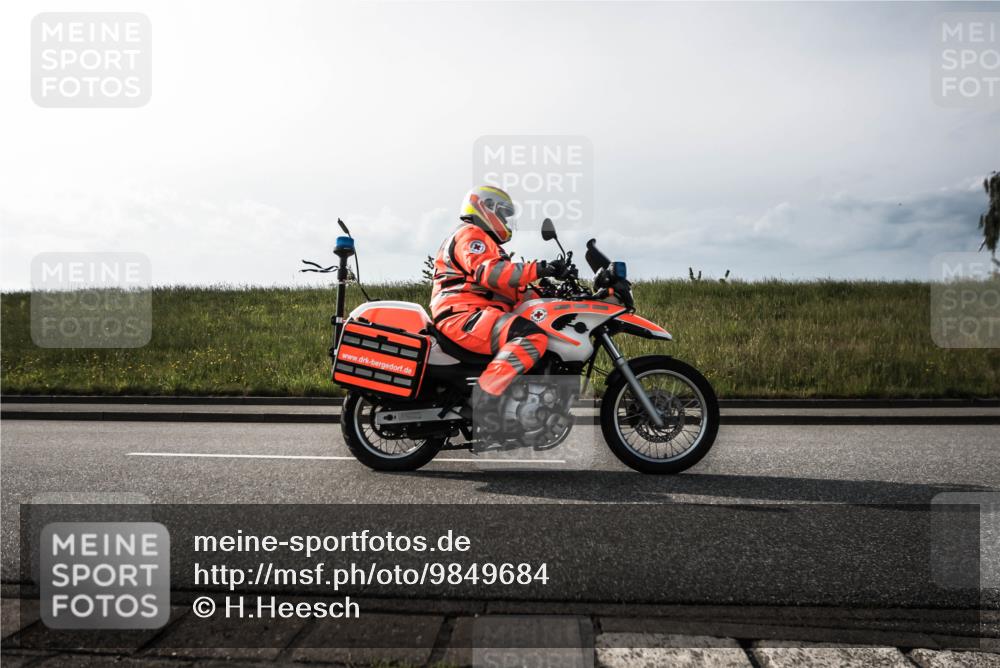 21.06.2026 - 29. Vierlanden-Triathlon H.Heesch http://msf.ph/oto/9849684 21.06.2026 08:41:28 Radfahren  meine-sportfotos.de