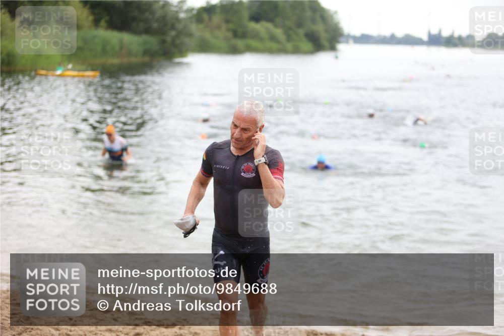 21.06.2026 - 29. Vierlanden-Triathlon Andreas Tolksdorf http://msf.ph/oto/9849688 21.06.2026 10:07:44 Schwimmen 434, 442, 449, 468 meine-sportfotos.de