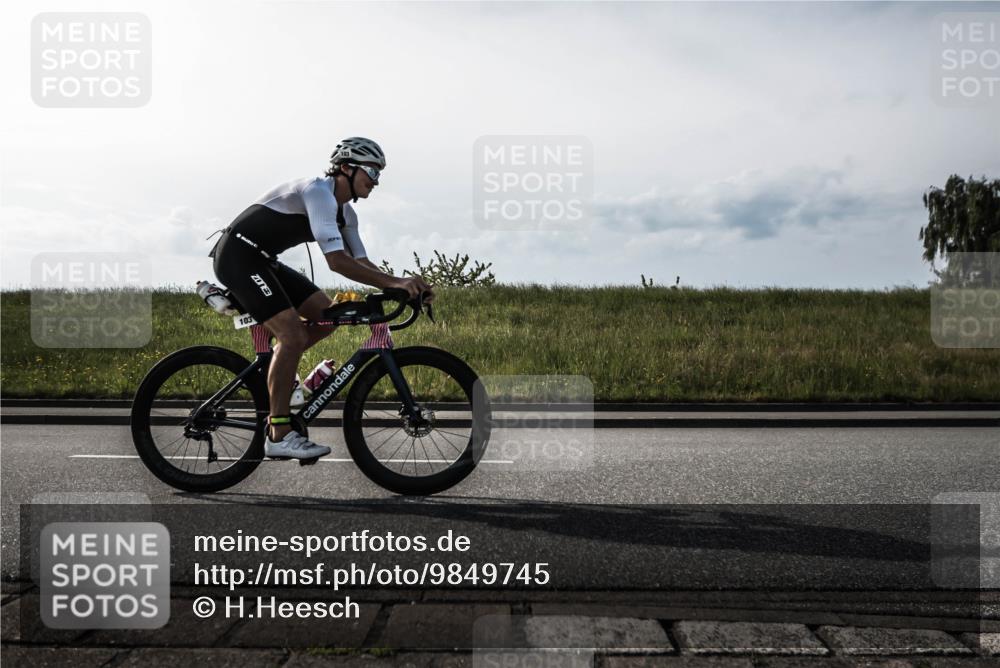 21.06.2026 - 29. Vierlanden-Triathlon H.Heesch http://msf.ph/oto/9849745 21.06.2026 08:48:50 Radfahren 61, 103 meine-sportfotos.de