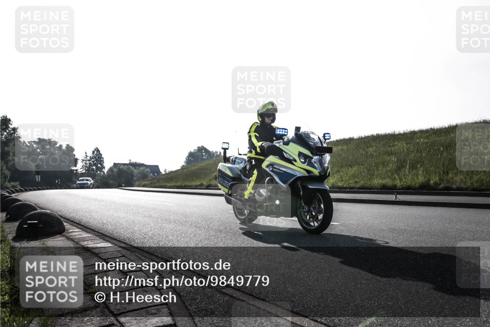21.06.2026 - 29. Vierlanden-Triathlon H.Heesch http://msf.ph/oto/9849779 21.06.2026 08:09:59 Radfahren  meine-sportfotos.de