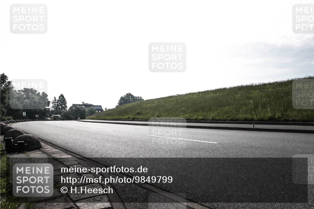 21.06.2026 - 29. Vierlanden-Triathlon H.Heesch http://msf.ph/oto/9849799 21.06.2026 08:32:14 Radfahren  meine-sportfotos.de