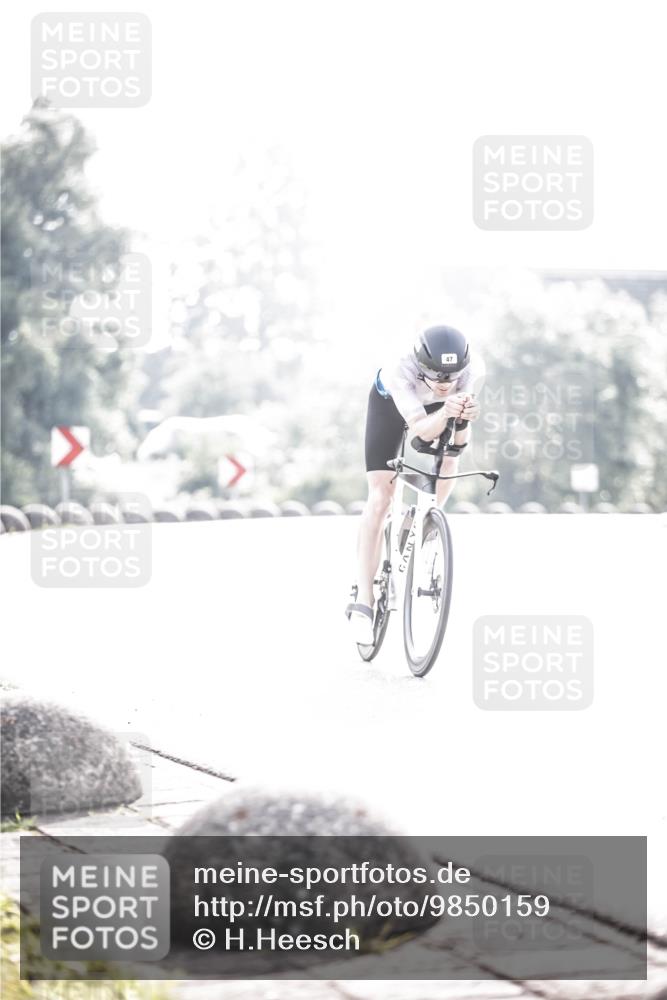 21.06.2026 - 29. Vierlanden-Triathlon H.Heesch http://msf.ph/oto/9850159 21.06.2026 08:40:11 Radfahren 47 meine-sportfotos.de
