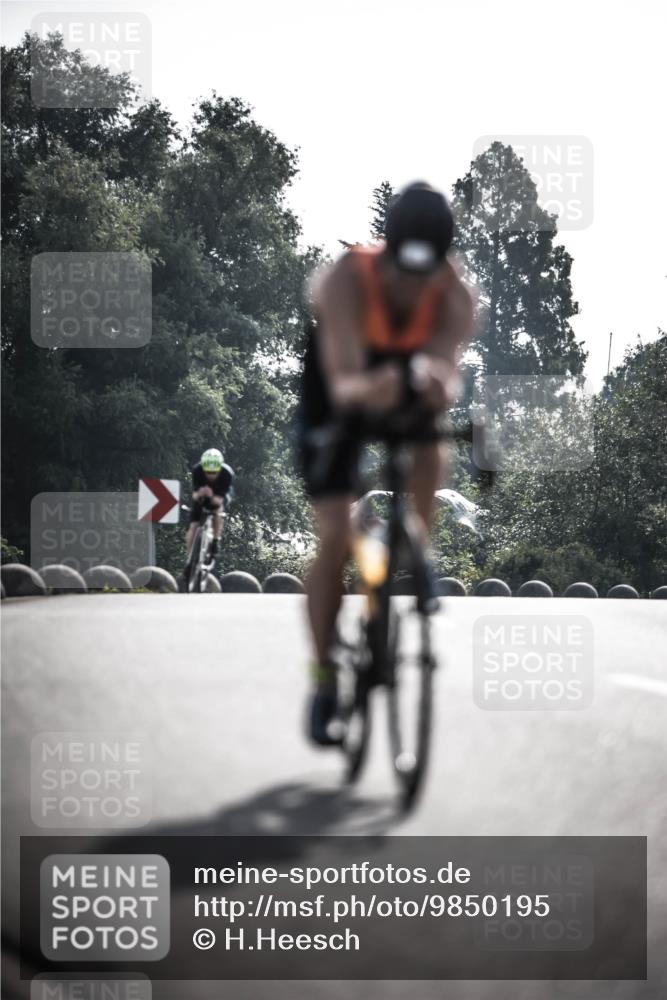 21.06.2026 - 29. Vierlanden-Triathlon H.Heesch http://msf.ph/oto/9850195 21.06.2026 08:41:42 Radfahren 16, 111 meine-sportfotos.de