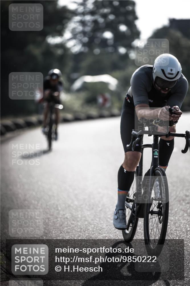 21.06.2026 - 29. Vierlanden-Triathlon H.Heesch http://msf.ph/oto/9850222 21.06.2026 08:42:15 Radfahren 9, 23 meine-sportfotos.de