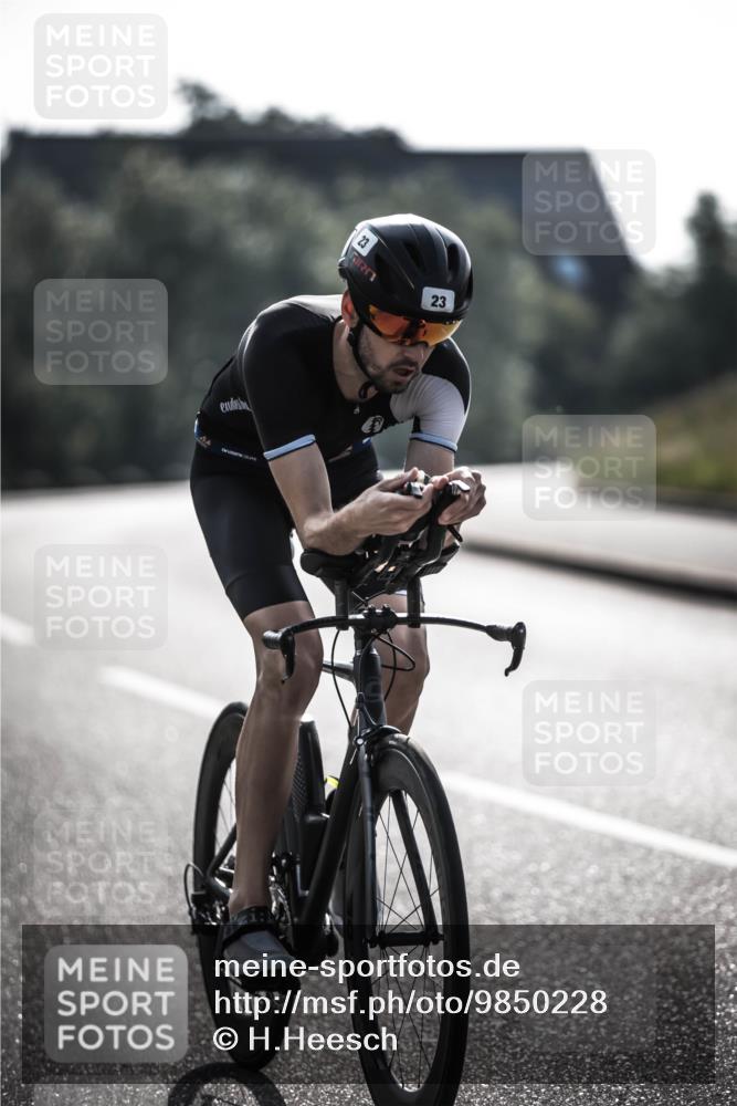21.06.2026 - 29. Vierlanden-Triathlon H.Heesch http://msf.ph/oto/9850228 21.06.2026 08:42:16 Radfahren 9, 23 meine-sportfotos.de
