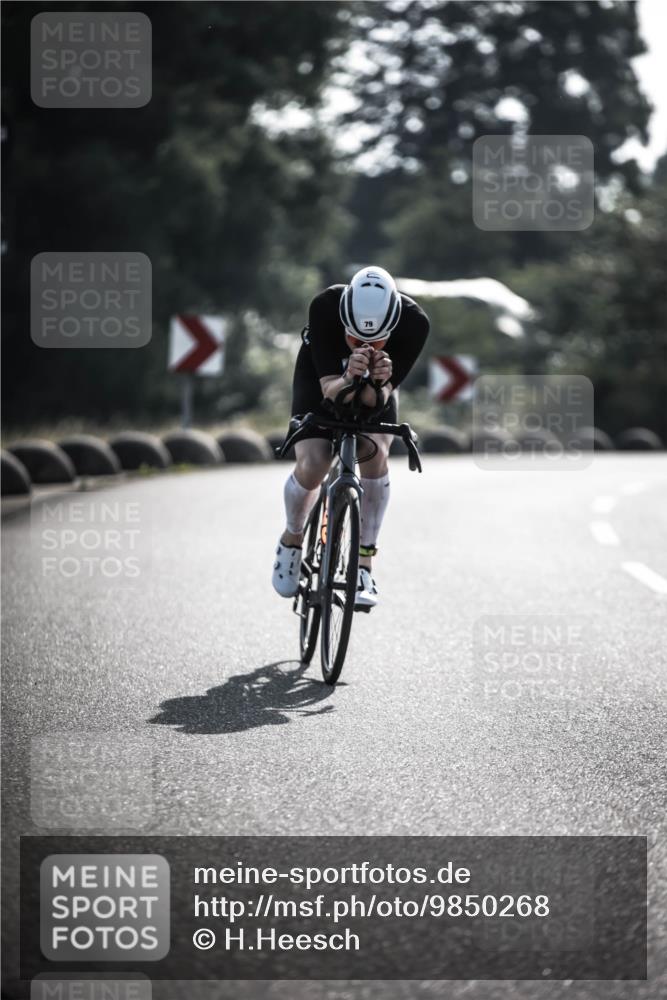 21.06.2026 - 29. Vierlanden-Triathlon H.Heesch http://msf.ph/oto/9850268 21.06.2026 08:44:32 Radfahren 79 meine-sportfotos.de